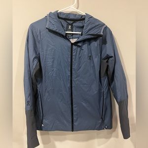 OnRunning insulated jacket